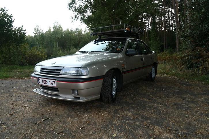 Opel Vectra A 1.7TD GLS '92, Auto's, Opel, Particulier, Vectra, Alarm, Bluetooth, Centrale vergrendeling, Mistlampen, Open dak