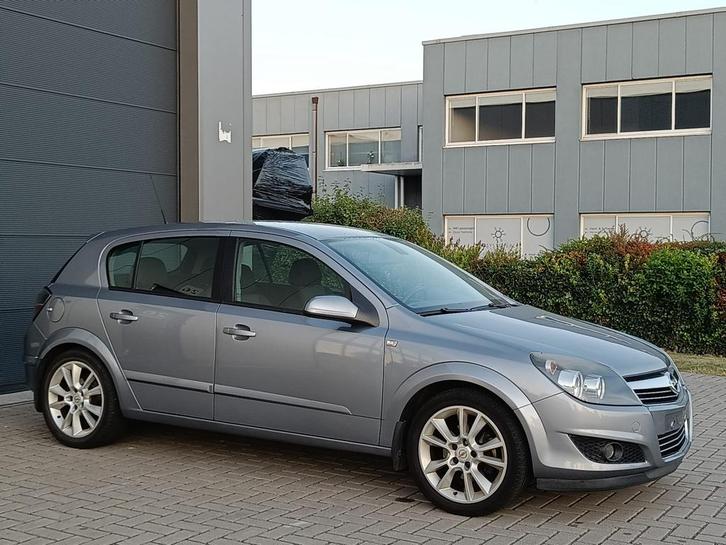 Opel Astra 1.6 BENZINE - 2008 - 109.000KM SPORT EDITIE, Auto's, Opel, Particulier, Astra, ABS, Benzine, Euro 4, 5 deurs, Handgeschakeld