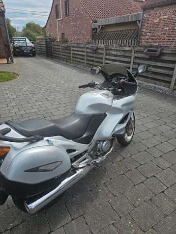 Honda deauville 650 beschikbaar voor biedingen