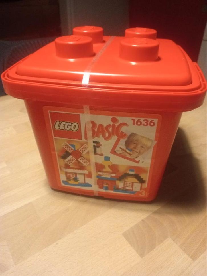 Lego 1636 vintage NEUF avec bande adhésive scellée 90's, Enfants & Bébés, Jouets | Duplo & Lego, Neuf, Lego, Ensemble complet