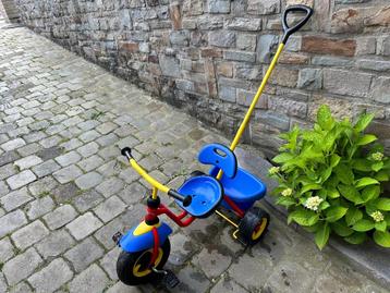 Velo tricycle Puky avec bac et guide etat impeccable