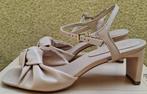 Gioia - Sandalen met hak - Maat 39, Ophalen, Sandalen of Muiltjes, Zo goed als nieuw, Roze
