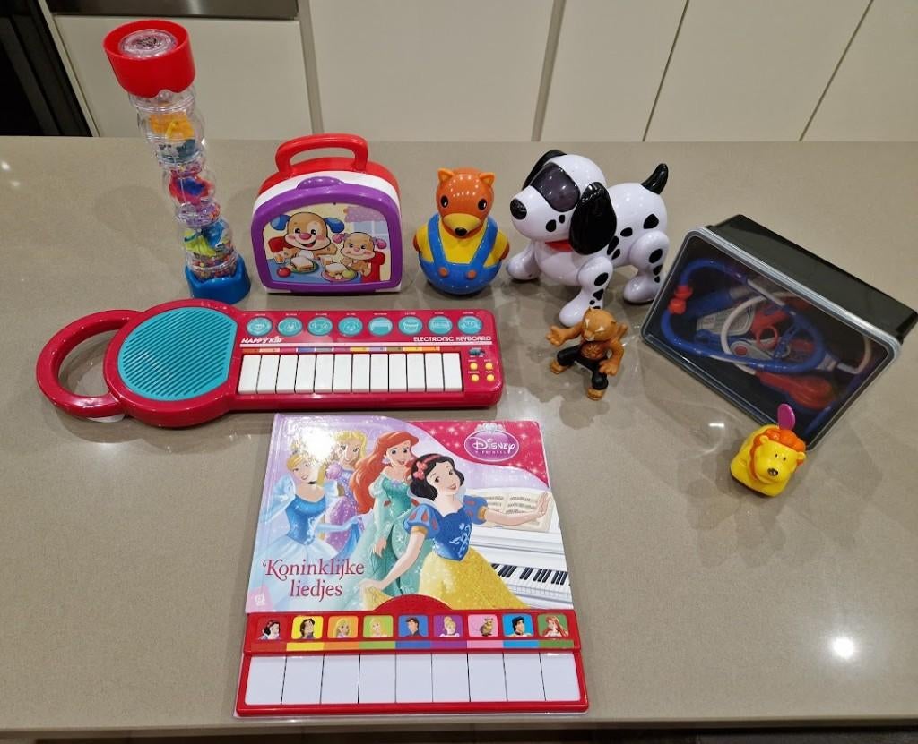 Speelgoed 7 stuks. Verkopen alles samen! Ideaal voor Pasen., Kinderen en Baby's, Speelgoed |Speelgoedvoertuigen, Zo goed als nieuw