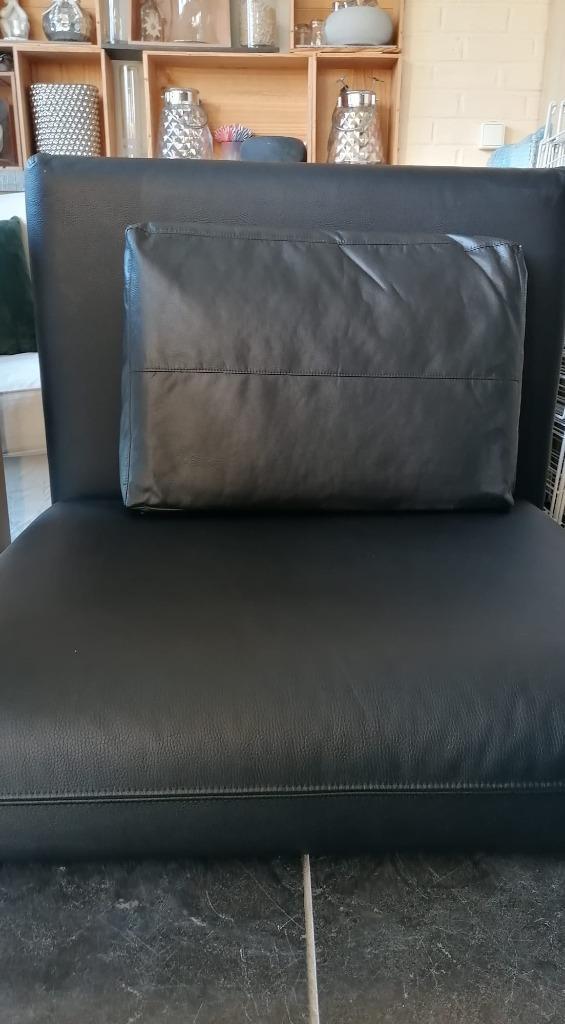 Pouf fauteuil cuir noir véritable, Huis en Inrichting, Fauteuils, Zo goed als nieuw, Leer, 75 tot 100 cm, 75 tot 100 cm, Ophalen