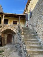 Jolie maison de village à restaurer en Provence, France, 190 m², Maison individuelle, Bruxelles