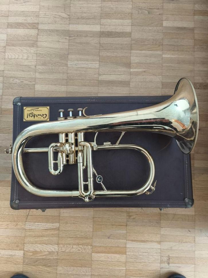 Bugel/Flugelhorn A. Courtois, model 154, 1969 (SN 22741), Muziek en Instrumenten, Blaasinstrumenten | Overige, Zo goed als nieuw