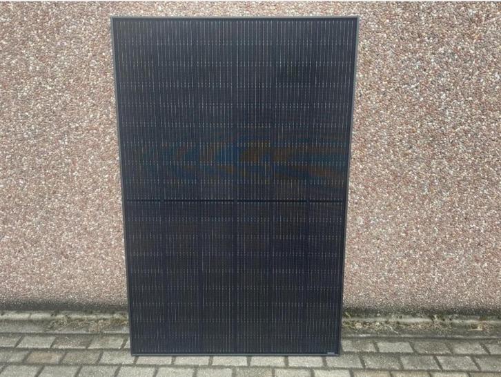 Suntech set van 250 zonnepanelen + Growatt omvormer, Doe-het-zelf en Bouw, Overige Doe-Het-Zelf en Bouw, Nieuw, Ophalen of Verzenden