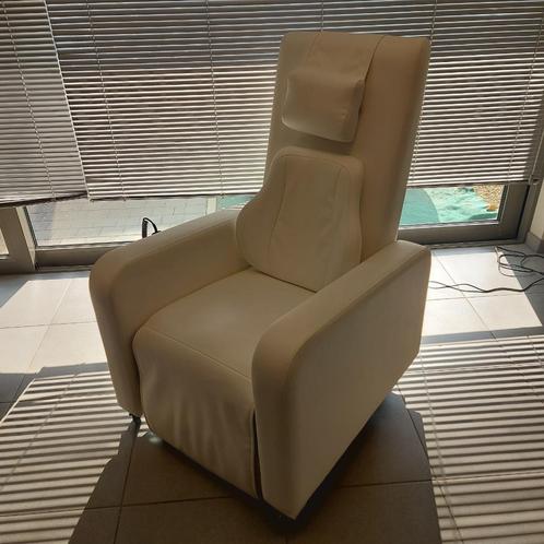 Relax zetel - elektrisch verstelbaar., Huis en Inrichting, Fauteuils, Zo goed als nieuw, Kunststof, Ophalen