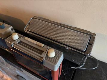Vw kever radio Akkord uitneembaar 2x beschikbaar voor biedingen