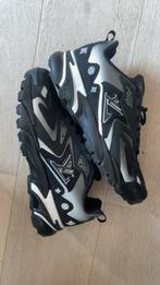 Lv schoenen, Sports & Fitness, Korfbal, Enlèvement ou Envoi, Comme neuf, Chaussures