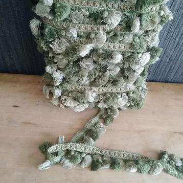 Oude brocante/retro  flesjes textiel band  beschikbaar voor biedingen