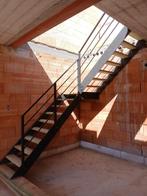 Escaliers sur mesure, Ophalen, Nieuw