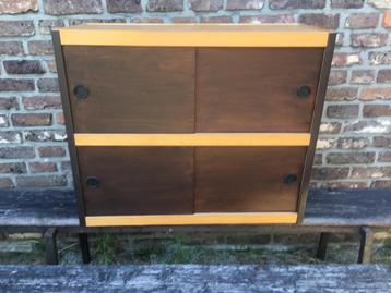 vintage KEWLOX zwevend kastje 80 l x 32 d x 66 h beschikbaar voor biedingen