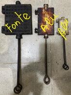 1 gietijzeren wafelijzer, 2 aluminium wafelijzers, 20€, Ophalen of Verzenden, Uitneembare platen, Gebruikt