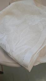 Nappe en dentelle blanche   1m50 sur 2m, Maison & Meubles, Comme neuf, Enlèvement ou Envoi