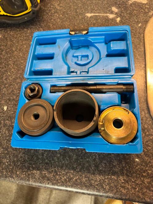 Satra S-B5BVW - VAG tool silent blokken draagarmen, Auto diversen, Autogereedschap, Zo goed als nieuw, Ophalen