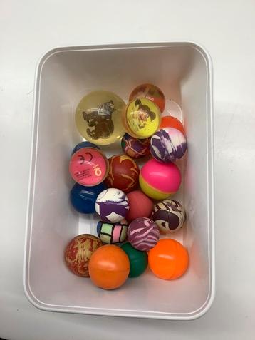 Stuiterballen beschikbaar voor biedingen