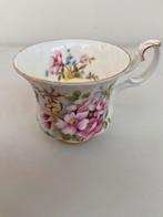 ROYAL ALBERT SERVICES BONE CHINA, Verzamelen, Ophalen of Verzenden, Gebruikt