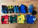 Set voetbal: voetbalschoenen, shirts, kousen, scheenlappen, Enlèvement ou Envoi, Utilisé