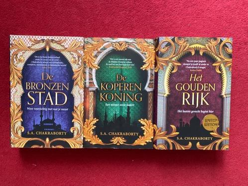 S.A.CHAKRABORTY DAEVABAD DE COMPLETE TRILOGIE IN ZEER GOEDE, Boeken, Fantasy, Verzenden