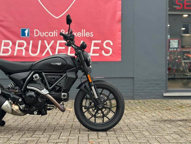 Scrambler 800 Dark 2G - "TVA Déductible", Motoren, Motoren | Ducati, Bedrijf, Naked bike, meer dan 35 kW, 2 cilinders, Minimaal motorrijbewijs A2