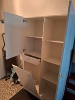 Opbergkast met wasmand in, Huis en Inrichting, Kasten | Roldeurkasten en Archiefkasten, Ophalen