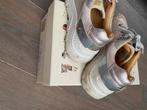 Sneakers maat 32 in gebruikte staat., Kinderen en Baby's, Gebruikt, Meisje, Schoenen, Ophalen of Verzenden