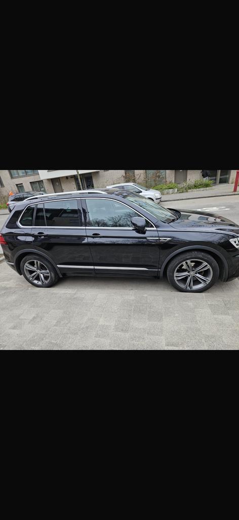 Tiguan 2018 pack R ligne full option toit pano ouvrant, Auto's, Volkswagen, Particulier, Tiguan, 4x4, ABS, Adaptieve lichten, Adaptive Cruise Control