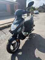 Scooter razzo strike classe A, Ophalen, Klasse A (25 km/u), Zo goed als nieuw, Benzine