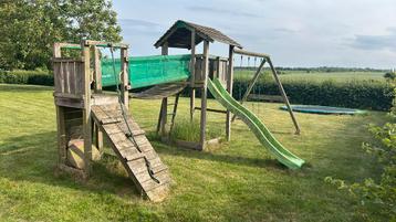 Jungle gym beschikbaar voor biedingen