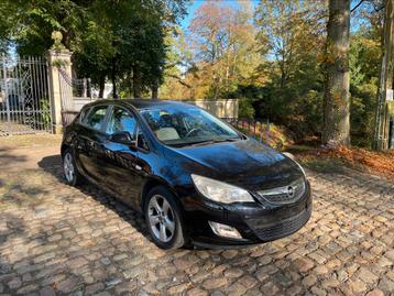 Opel Astra J - Benzine - 1.4 140pk beschikbaar voor biedingen