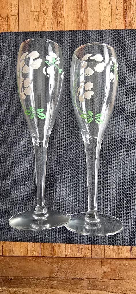 2 VINTAGE PERRIER JOUET-CHAMPAGNEGLAZEN IN NIEUWSTAAT, Antiek en Kunst, Antiek | Glaswerk en Kristal, Ophalen of Verzenden