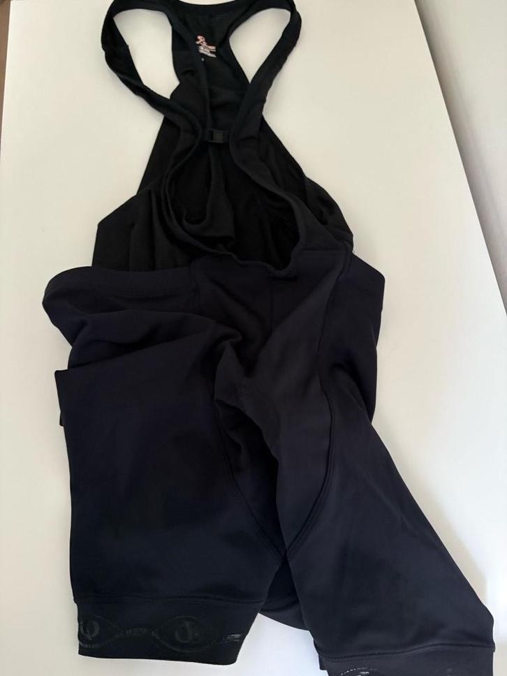 Kwaliteit korte fietsbroek - bib met zeem - L - Pearl Izumi, Fietsen en Brommers, Fietsaccessoires | Fietskleding, Nieuw, Dames