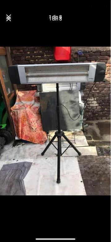 Chauffage électrique sur pied réglable 25€  beschikbaar voor biedingen