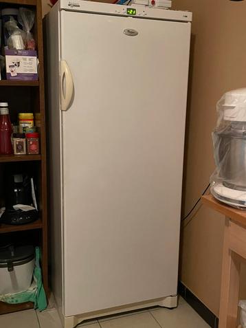 Whirlpool ruime diepvrieskast A+ klasse in perfecte staat beschikbaar voor biedingen