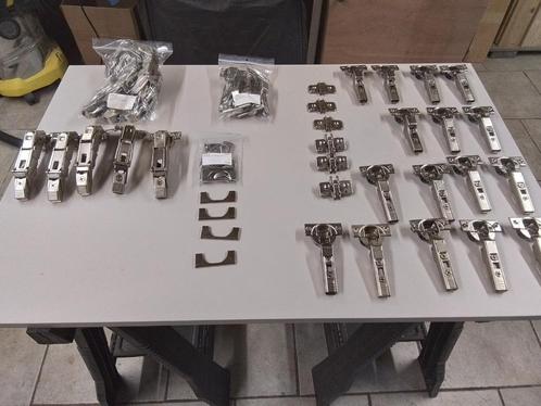 Blum-scharnier, Doe-het-zelf en Bouw, Hang- en Sluitwerk, Nieuw, Scharnier, Inox, Ophalen