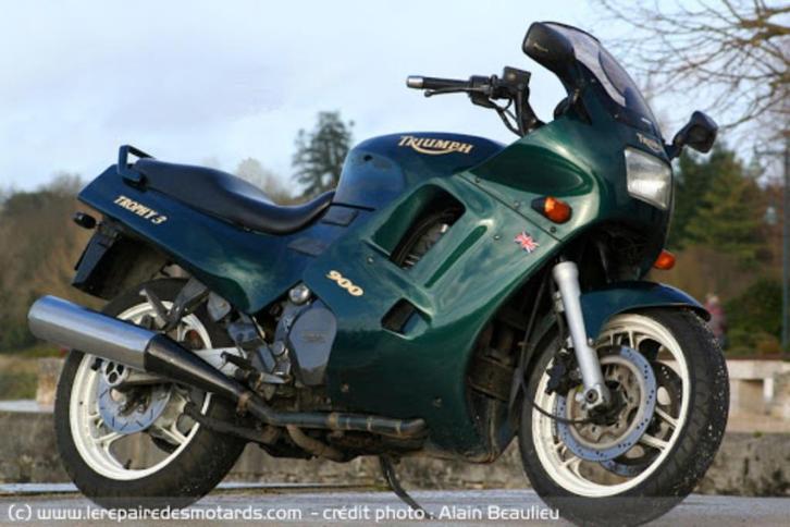 lot pieces moto triumph, Motos, Pièces | Oldtimers & Ancêtres, Utilisé, Enlèvement