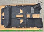 5LB863021B Audi Q4 tappijt Enyaq vloerbedekking Q4 vloer, Gebruikt, Audi