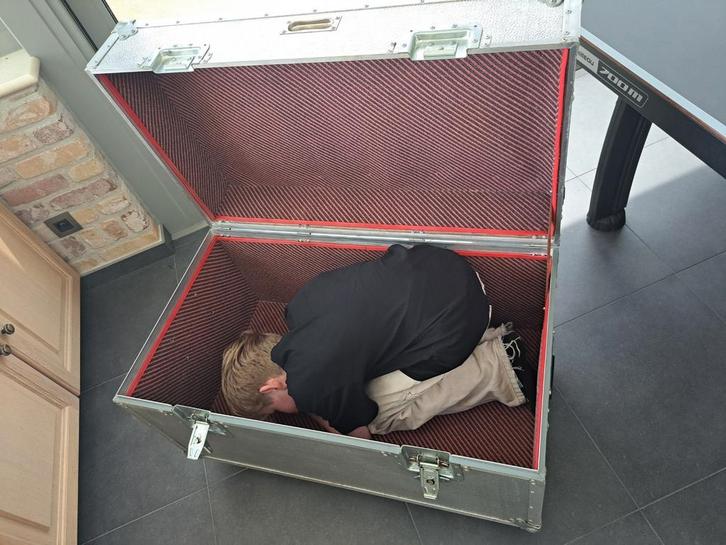 Grote alu afgewerkte flightcase - reiskoffer 90x50x50cm, Muziek en Instrumenten, Behuizingen en Koffers, Zo goed als nieuw, Flightcase