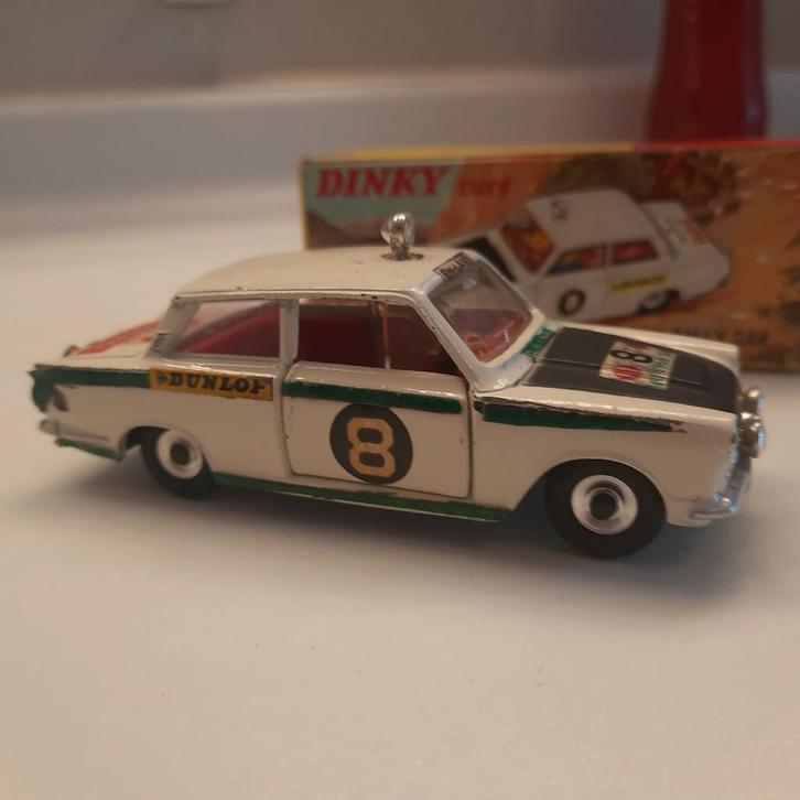 DINKY UK nr.212 FORD CORTINA RALLY CAR *VINTAGE* 1/43, Hobby en Vrije tijd, Modelauto's | 1:43, Zo goed als nieuw, Auto, Dinky Toys