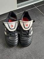 Voetbalschoenen maat 28, Sport en Fitness, Ophalen, Zo goed als nieuw, Schoenen