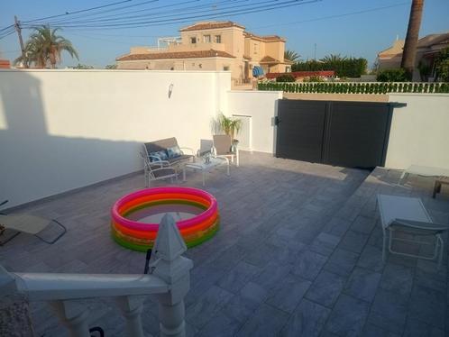 vakantiehuis met prive zwembad torrevieja, Vakantie, Vakantiehuizen | Spanje, Costa del Sol, Landhuis of Villa, Aan zee, 3 slaapkamers