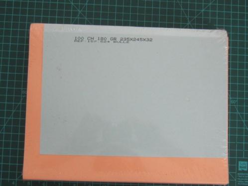 FARDES (chemises) : 180 GR ; 235x 245x 32 (voir photo) ; neu, Diversen, Schoolbenodigdheden, Nieuw, Ophalen of Verzenden