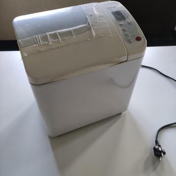Broodmachine Panasonic SD-253 (werkt, maar beschadigd) beschikbaar voor biedingen