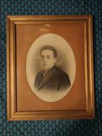 Oude kader met portret, Antiek en Kunst, Verzenden