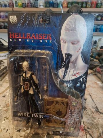 Wire twin hellraiser neca, Enlèvement ou Envoi, Comme neuf