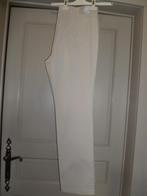 Lichtbeige dames stretch broek van toni, maat 42., Kleding | Dames, Broeken en Pantalons, Toni, Ophalen of Verzenden, Zo goed als nieuw