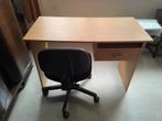 Kinderbureau met stoel, Huis en Inrichting, Bureaus, Ophalen, Zo goed als nieuw, Bureau