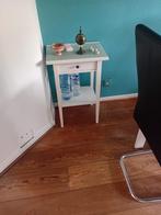 Petite table de coin, Maison & Meubles, Enlèvement, Utilisé, Bois