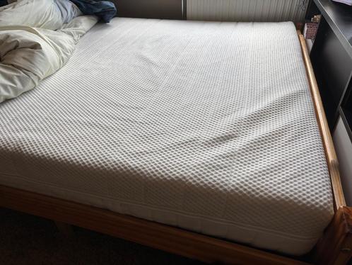 Matelas IKEA 140x200cm, Huis en Inrichting, Slaapkamer | Matrassen en Bedbodems, Zo goed als nieuw, Matras, 140 cm, 200 cm, Tweepersoons